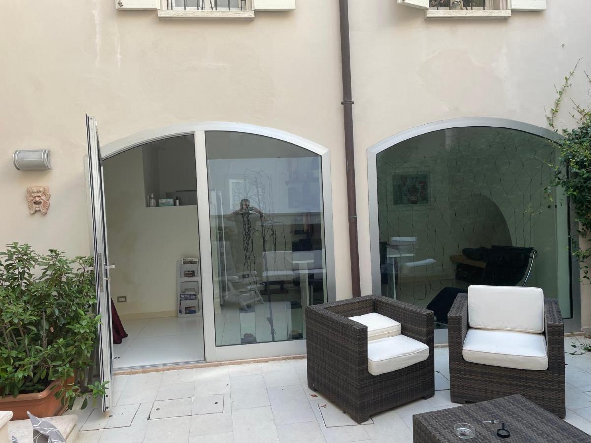 Cuor Di Mantova B&B Exteriör bild